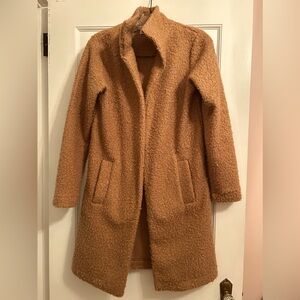 Universal thread jacket topper